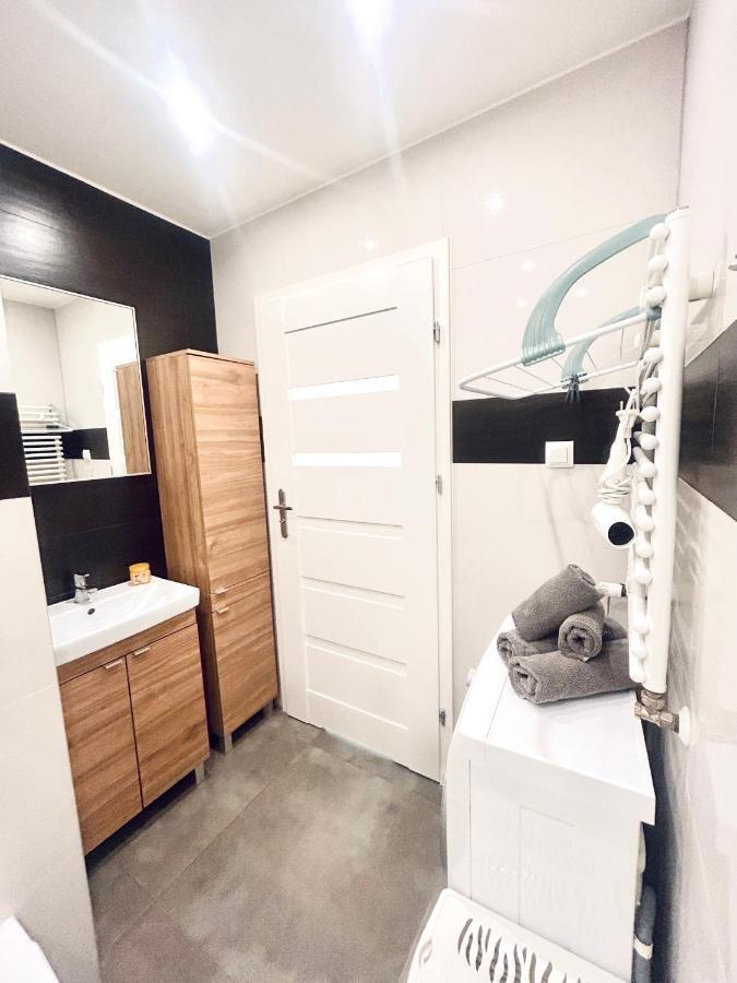 Downtownapartments Andy Air-Conditioned, Underground Parking Available Rzeszow Dış mekan fotoğraf